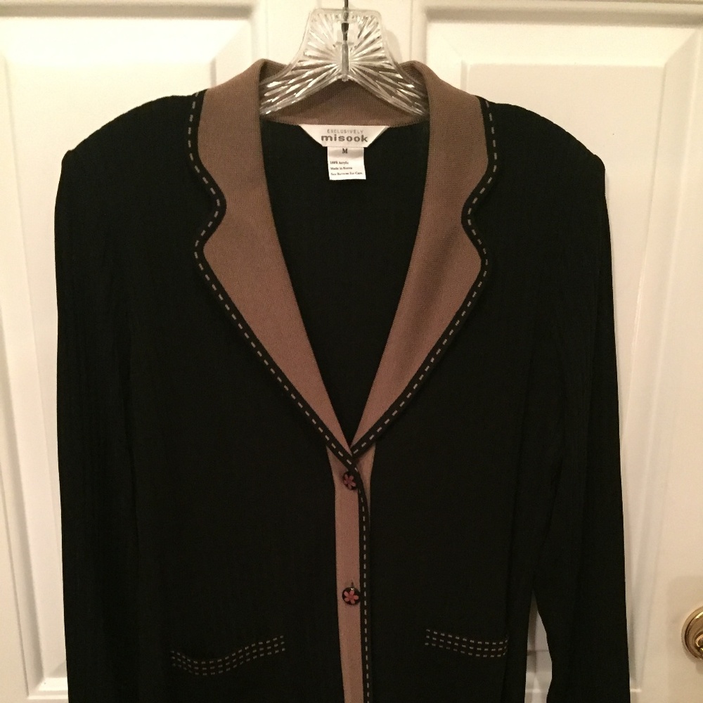 Exclusively Misook Black Cardigan w/tan/black trim